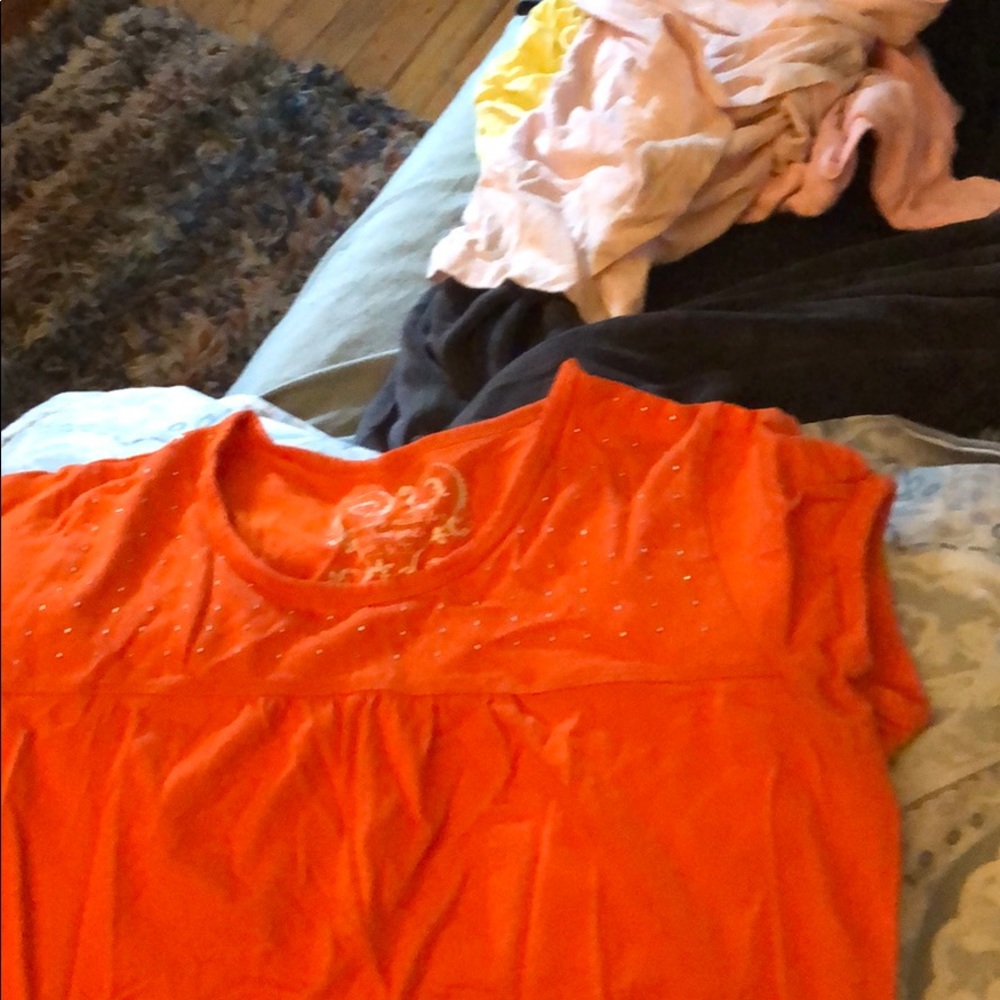Girl shirt xl 14